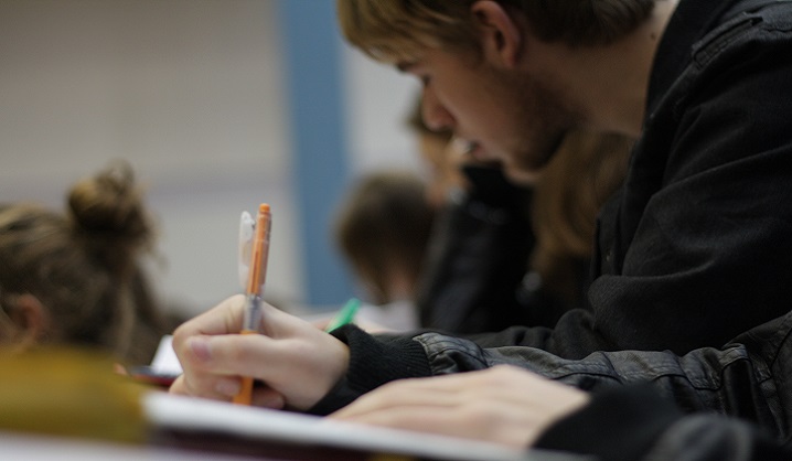 Artėja paraiškų Erasmus+ studijoms ir studijoms ne ES šalyse 2015-2016 m. m. teikimo terminas